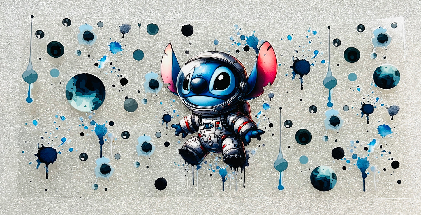 Blue Alien & Crew