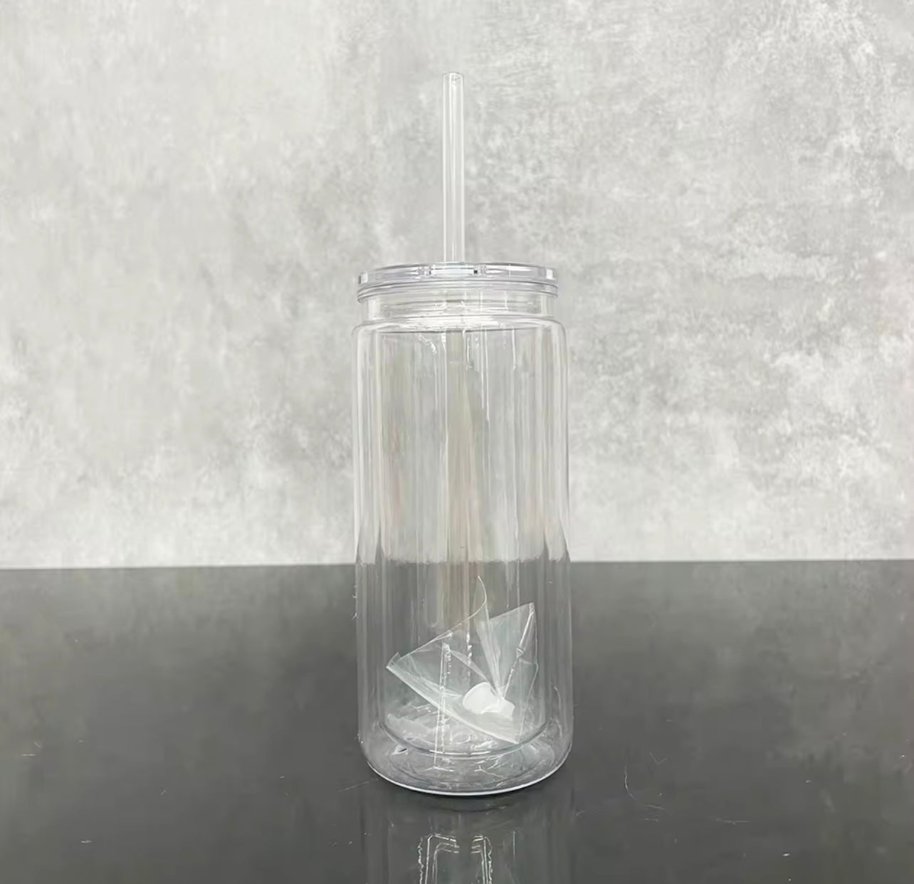 16oz or 20oz Acrylic Snowglobe w/Clear Lid
