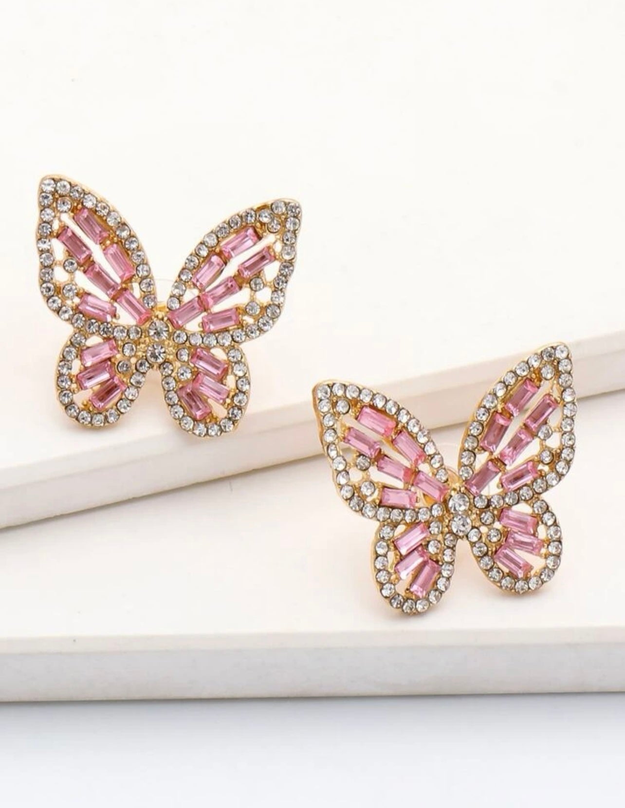 U-Different Earrings